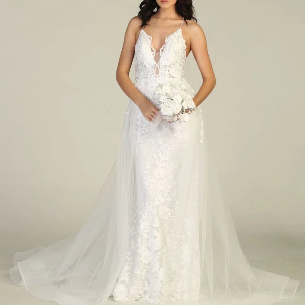 New long ivory lace fitted open back wedding dress, bridal gown